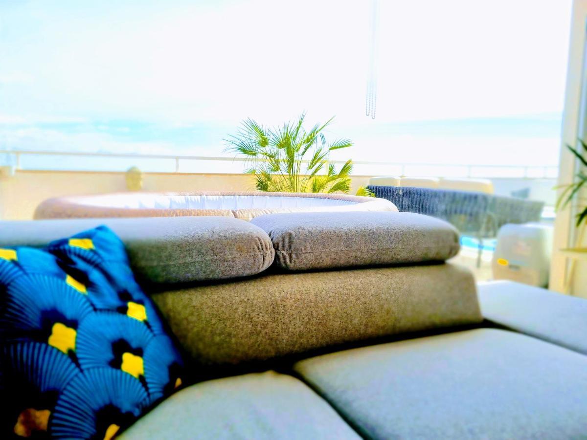 Penthouse Rentอัลบูเฟรา ภายนอก รูปภาพ