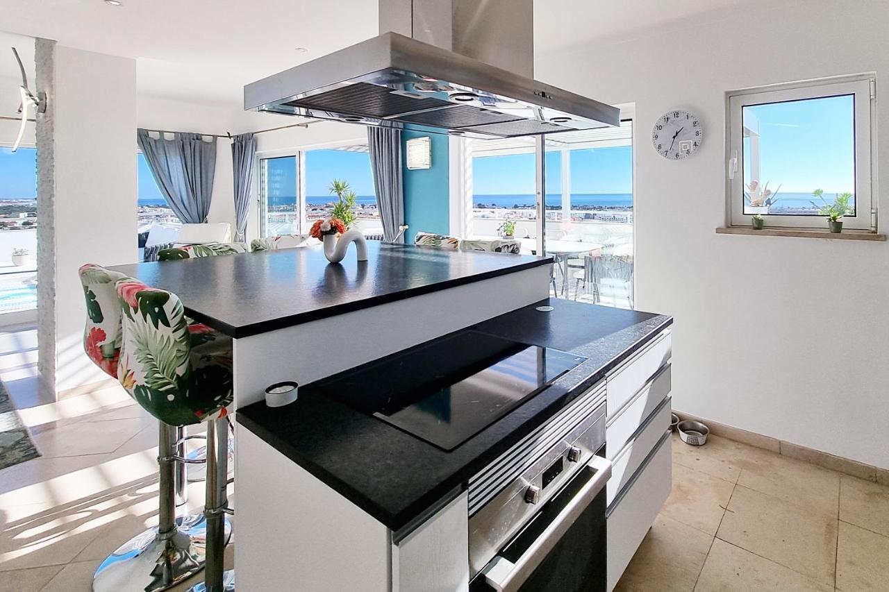 Penthouse Rentอัลบูเฟรา ภายนอก รูปภาพ