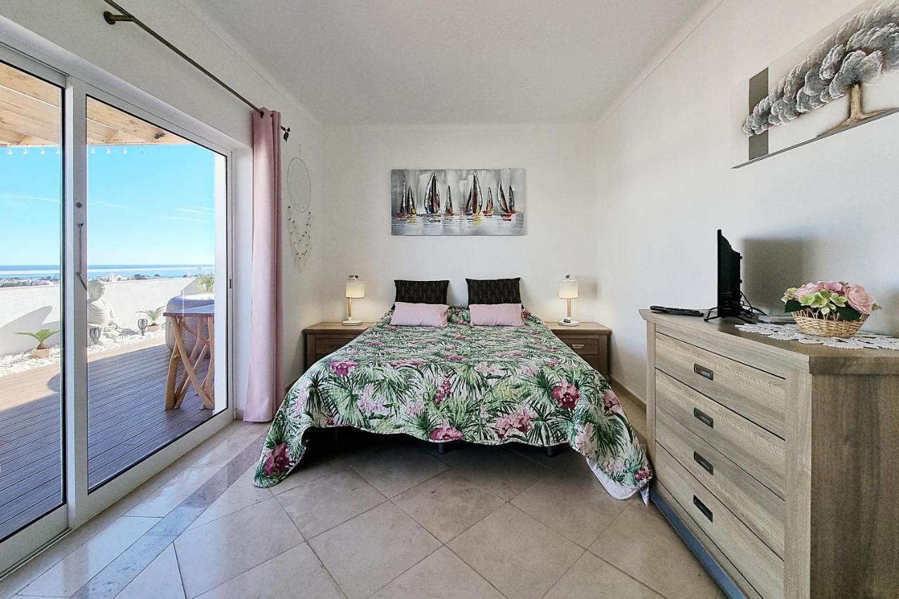 Penthouse Rentอัลบูเฟรา ภายนอก รูปภาพ